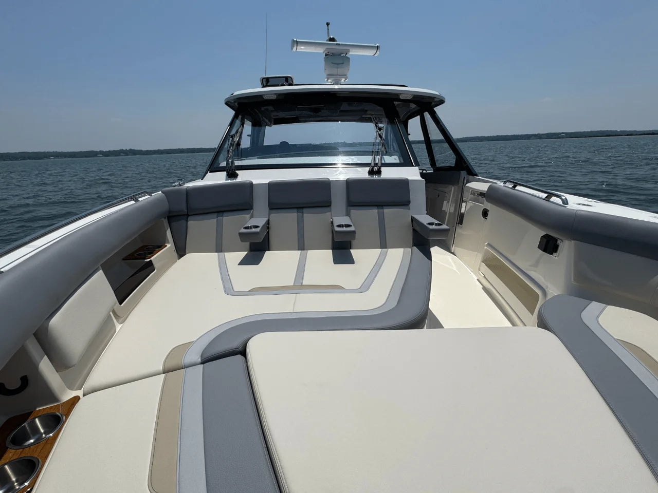 2025 Boston Whaler 380 Realm 38.0 feet, Huntington, NY #72
