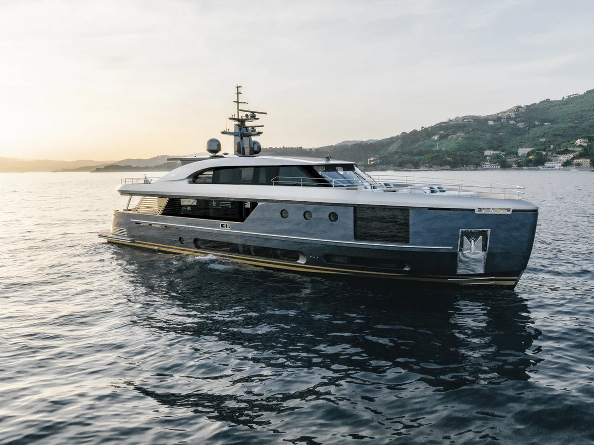 2027 Azimut Magellano 30M 98.0 feet, Inuvik, Northwest Territories #2