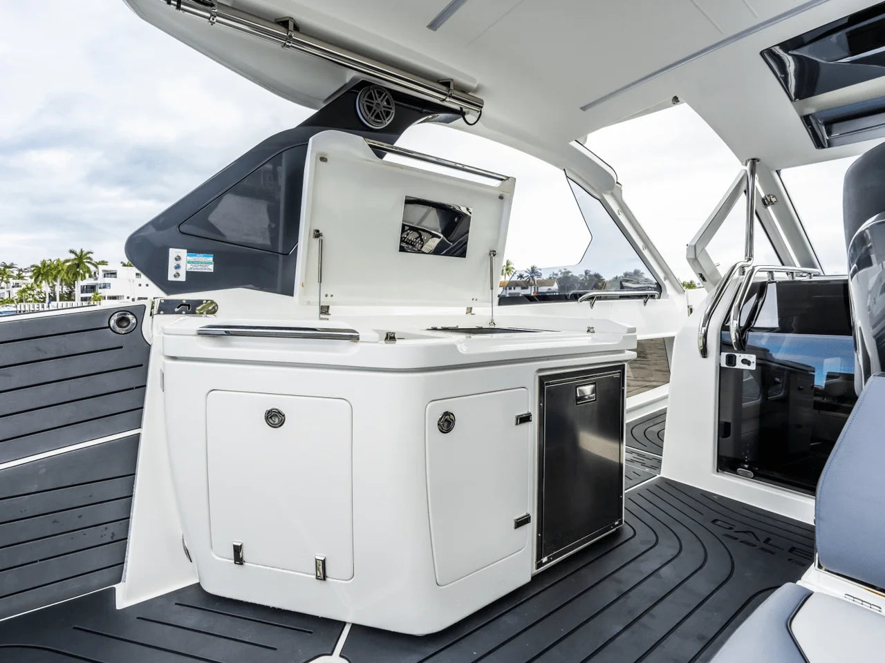 2023 Galeon 325 GTO 32.0 feet, Hollywood, Florida #13