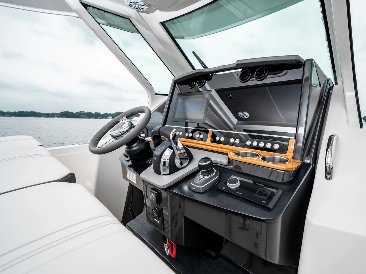 2025 Tiara Yachts LS 34 34.0 feet, Inuvik, Northwest Territories #49