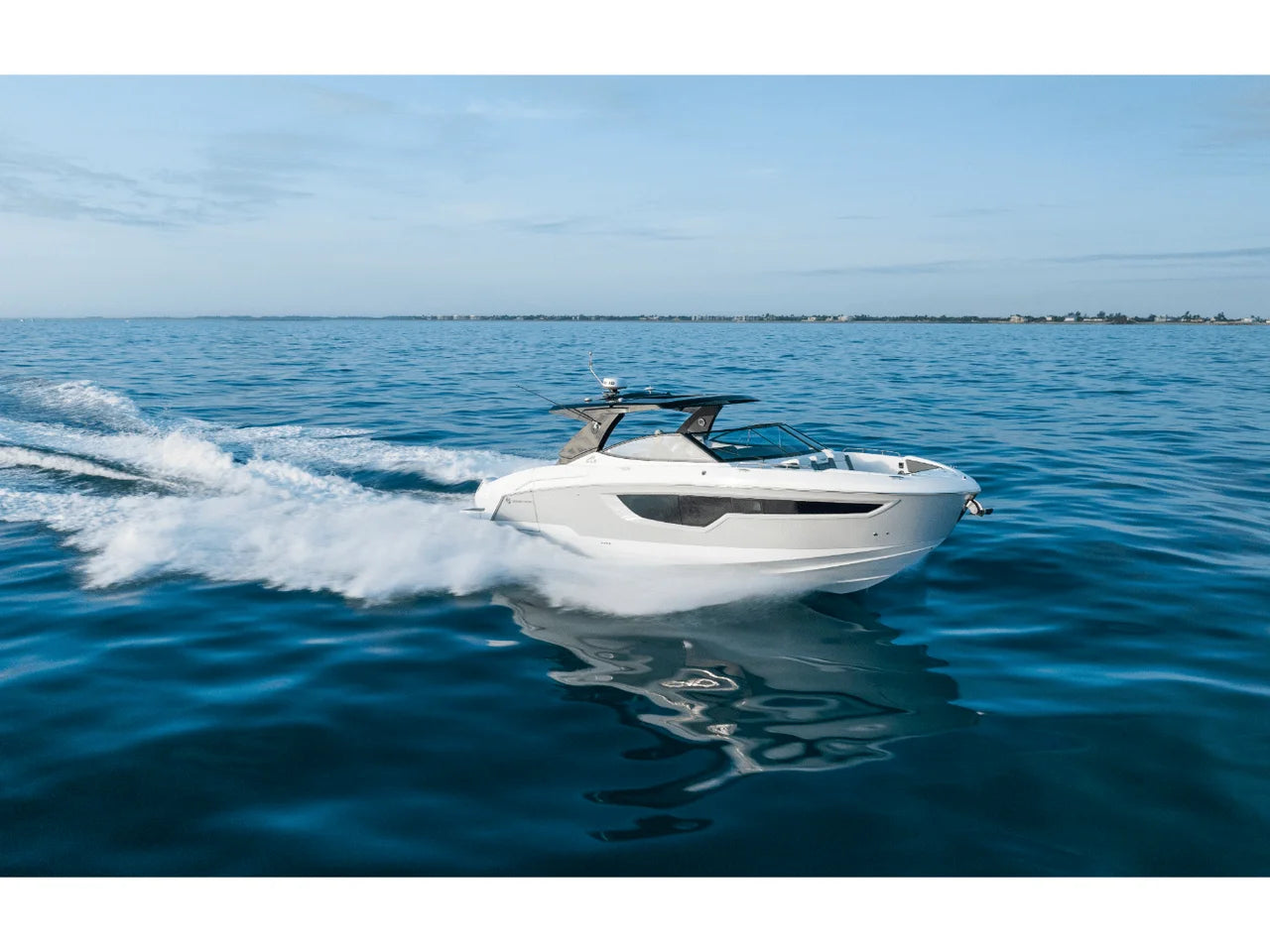 2026 Cruisers Yachts 38 GLS Outboard 38.0 feet, Inuvik, Northwest Territories #17
