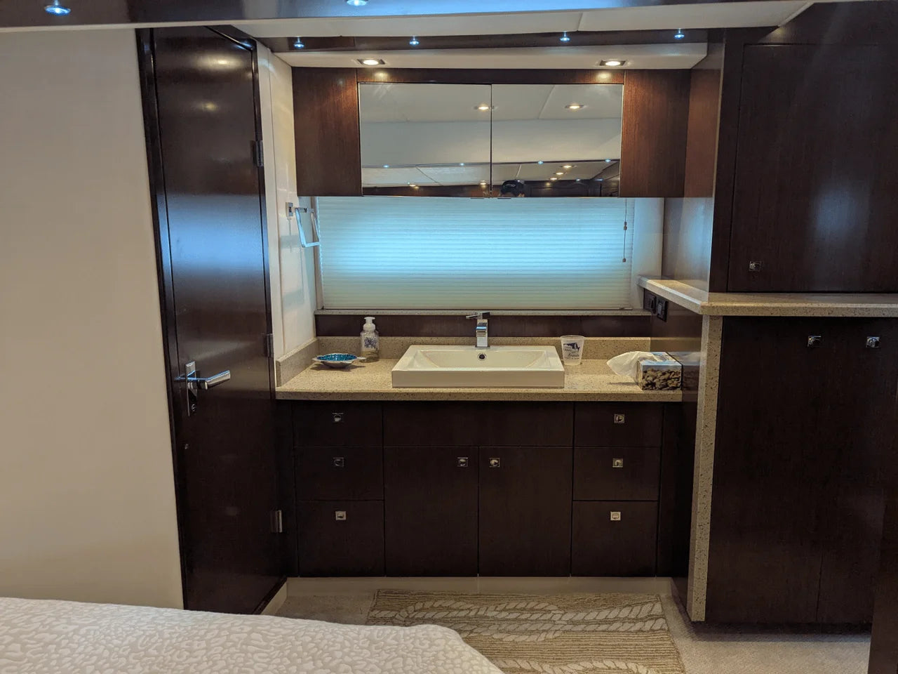 2013 Cruisers Yachts 48 CANTIUS 48.0 feet, Baltimore, MD #58