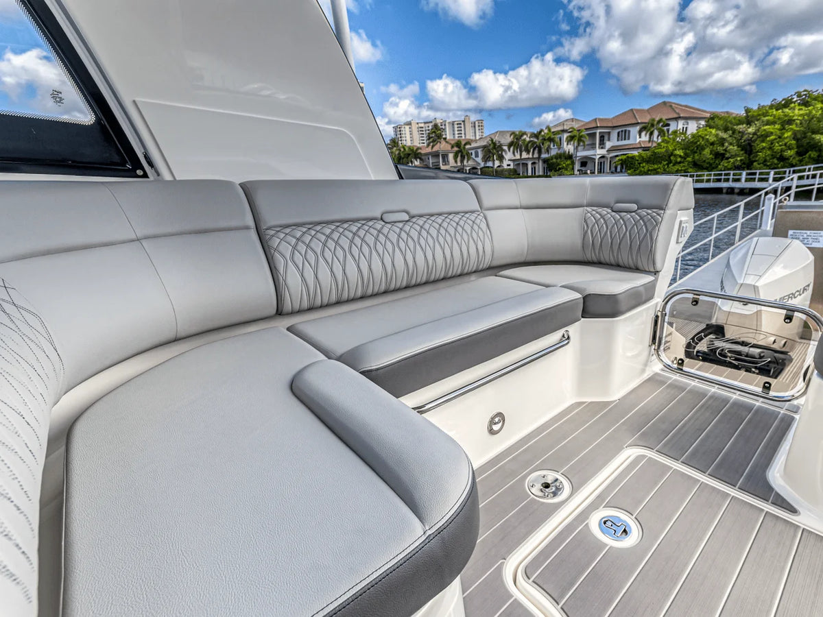 2022 Sea Ray 370 SUNDANCER OUTBOARD 37.0 feet, Highland Beach, FL, FL #9