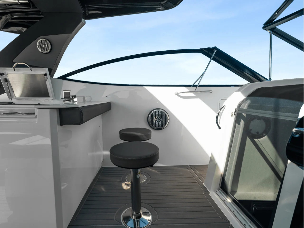 2026 Cruisers Yachts 38 GLS Outboard 38.0 feet, Inuvik, Northwest Territories #67