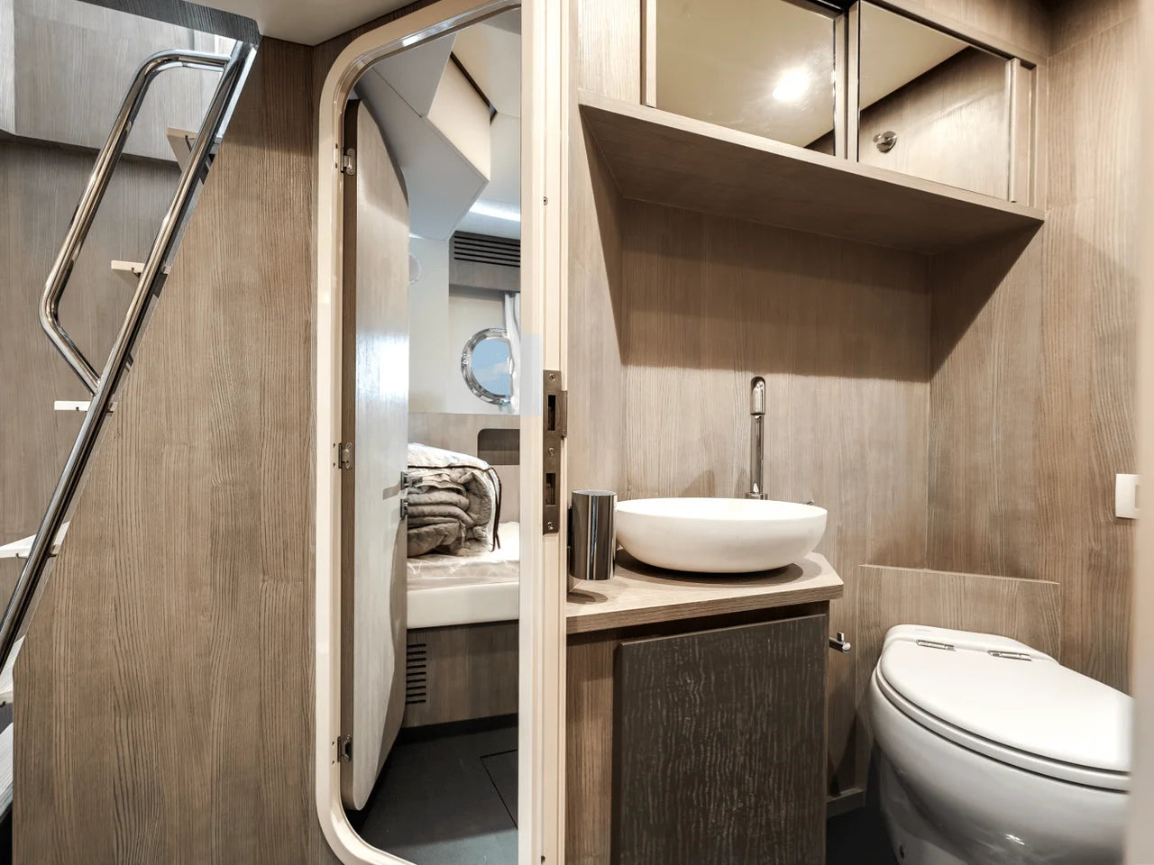 2024 Azimut S8 80.0 feet, Miami, FL #32