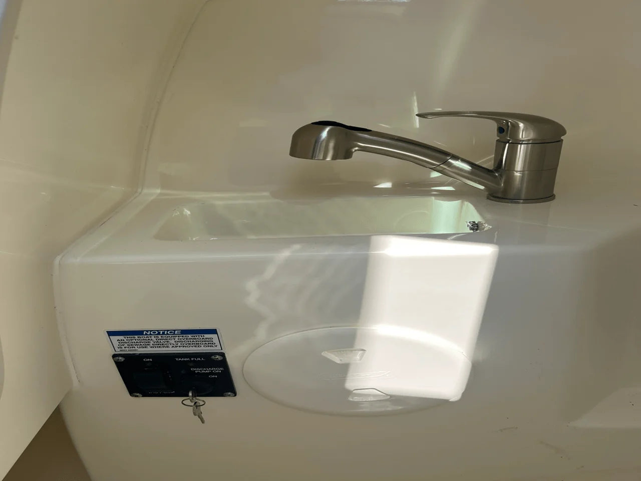 2022 Boston Whaler 240 VANTAGE 24.0 feet, Charleston, SC #16
