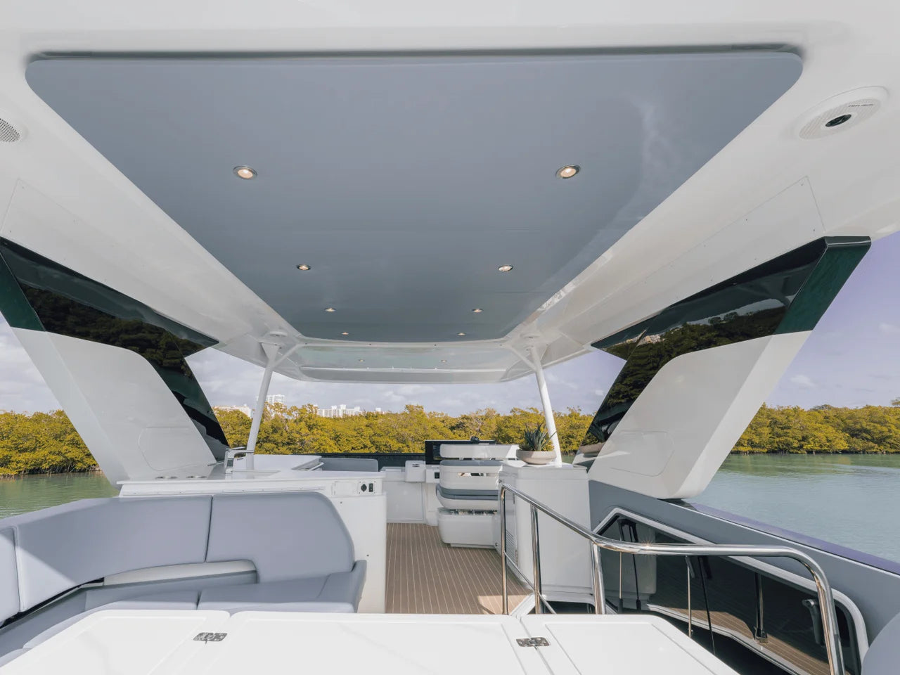 2027 Cruisers Yachts 57 FLY 57.0 feet, Naples, Florida #45