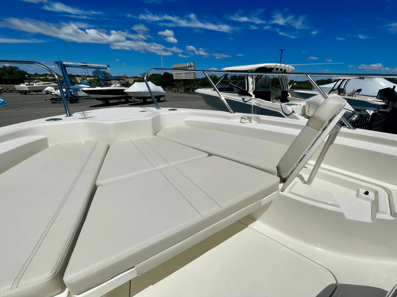 2025 Boston Whaler 280 Dauntless 28.0 feet, Quincy, MA #20