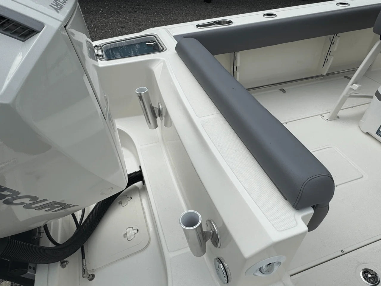 2026 Boston Whaler 230 Outrage 23.0 feet, Huntington, NY #7