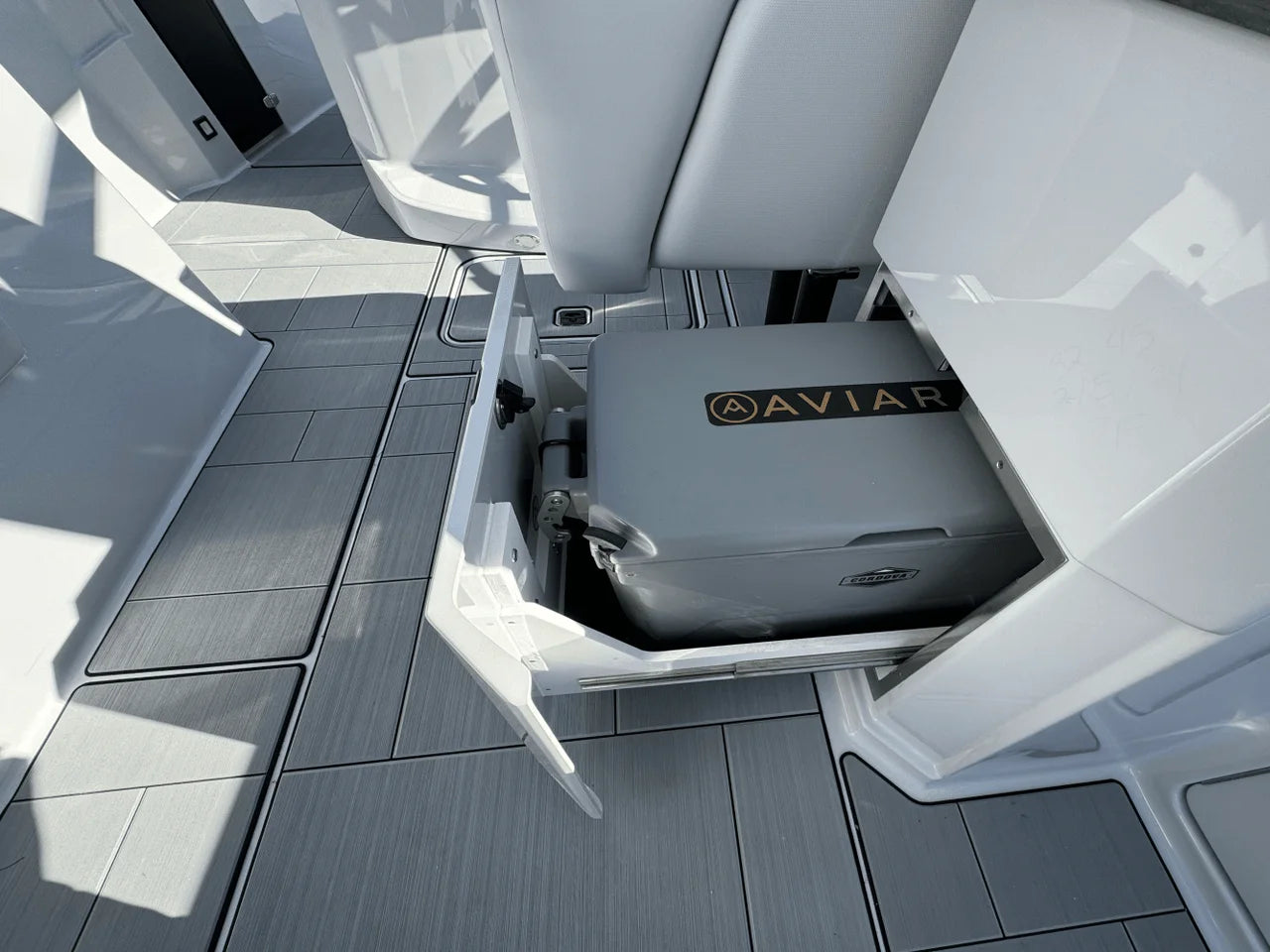 2024 Aviara AV32 Outboard 32.0 feet, Huntington, NY #20