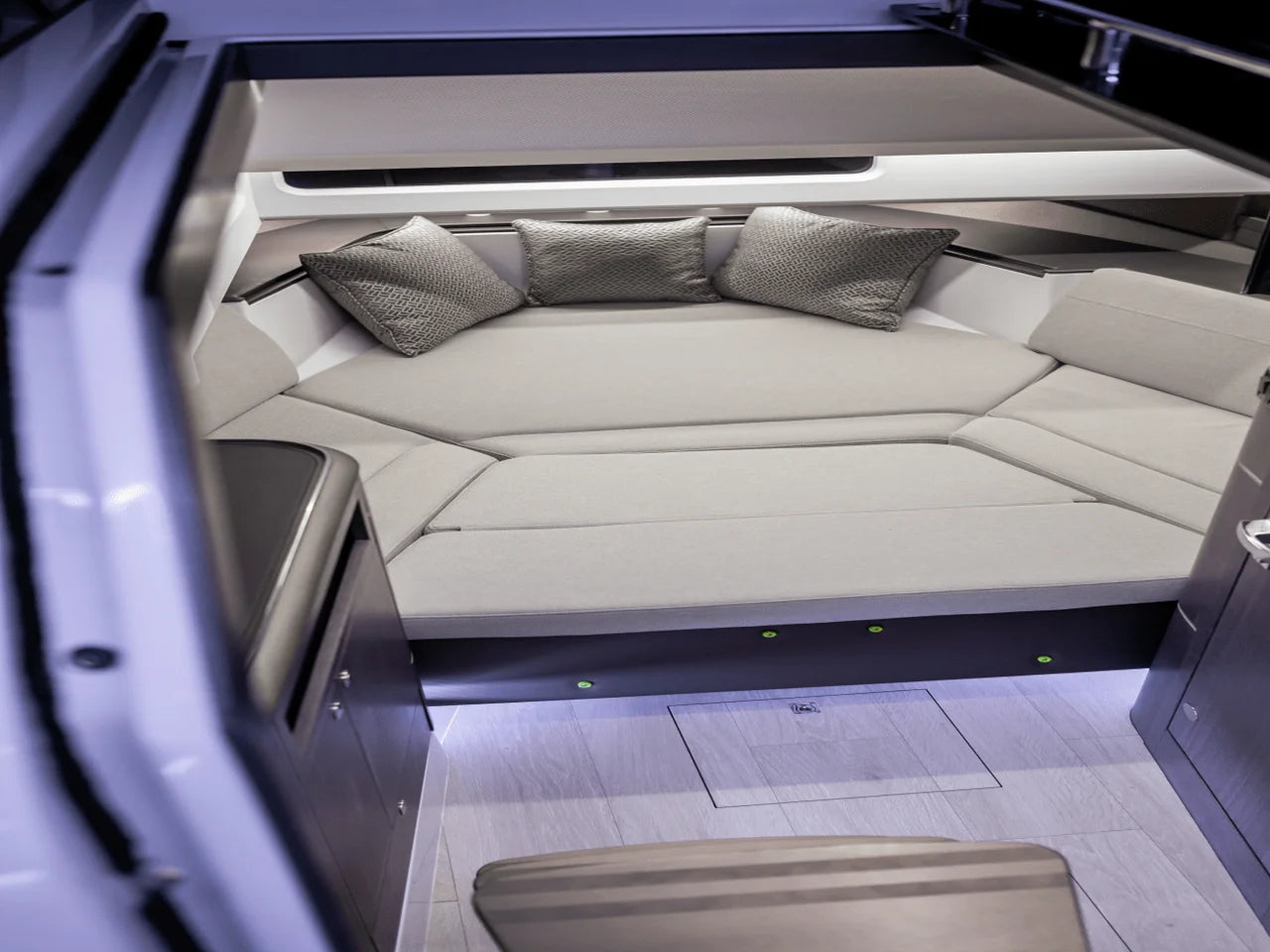 2026 Galeon 335 GTO 33.0 feet, Inuvik, Northwest Territories #46