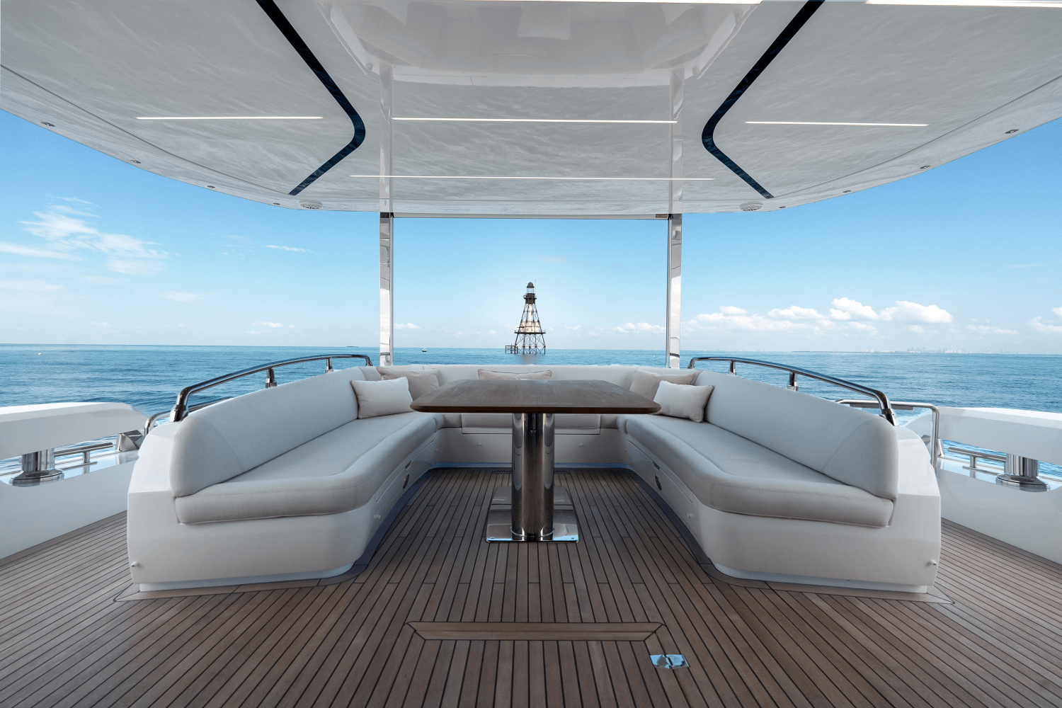 2026 Galeon 800 FLY 83.0 feet, Inuvik, Northwest Territories #11