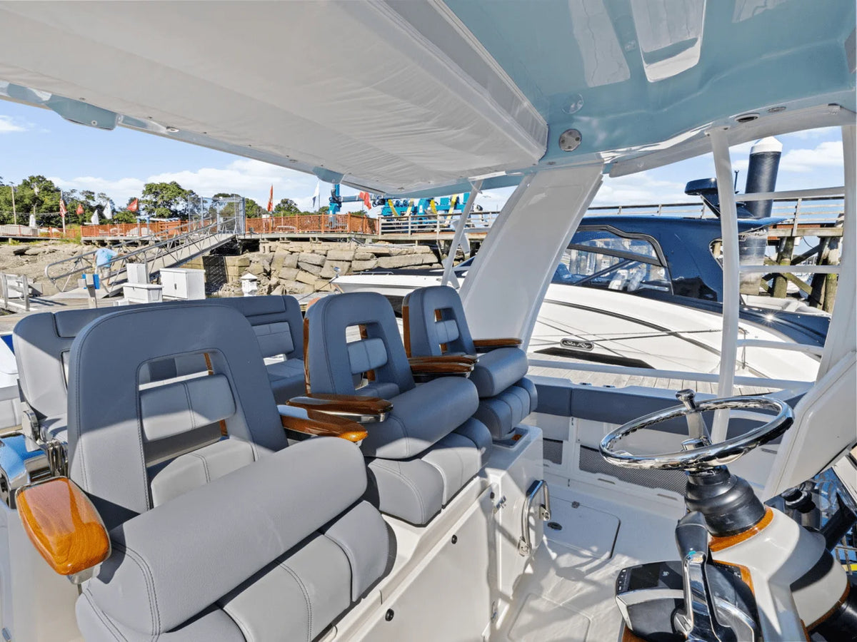 2026 Boston Whaler 420 Outrage 42.0 feet, Quincy, MA #28