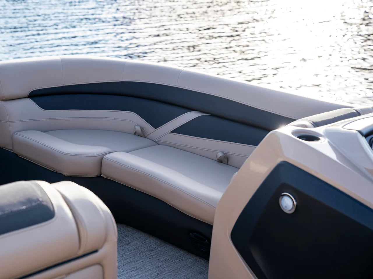 2026 Barletta Cabrio 22 Q 22.0 feet, Inuvik, Northwest Territories #2