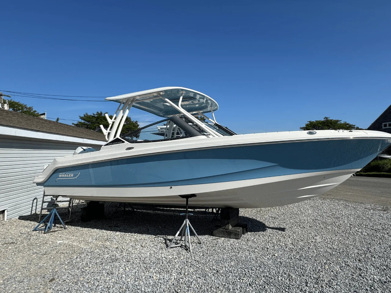 2026 Boston Whaler 240 Vantage 24.0 feet, Huntington, NY #2